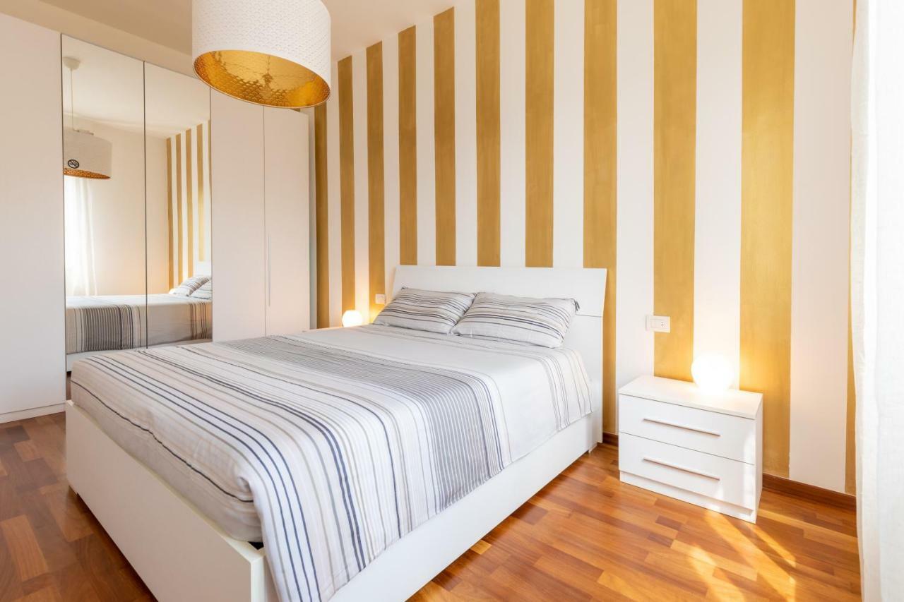 Golden House Milano Apartment Ngoại thất bức ảnh