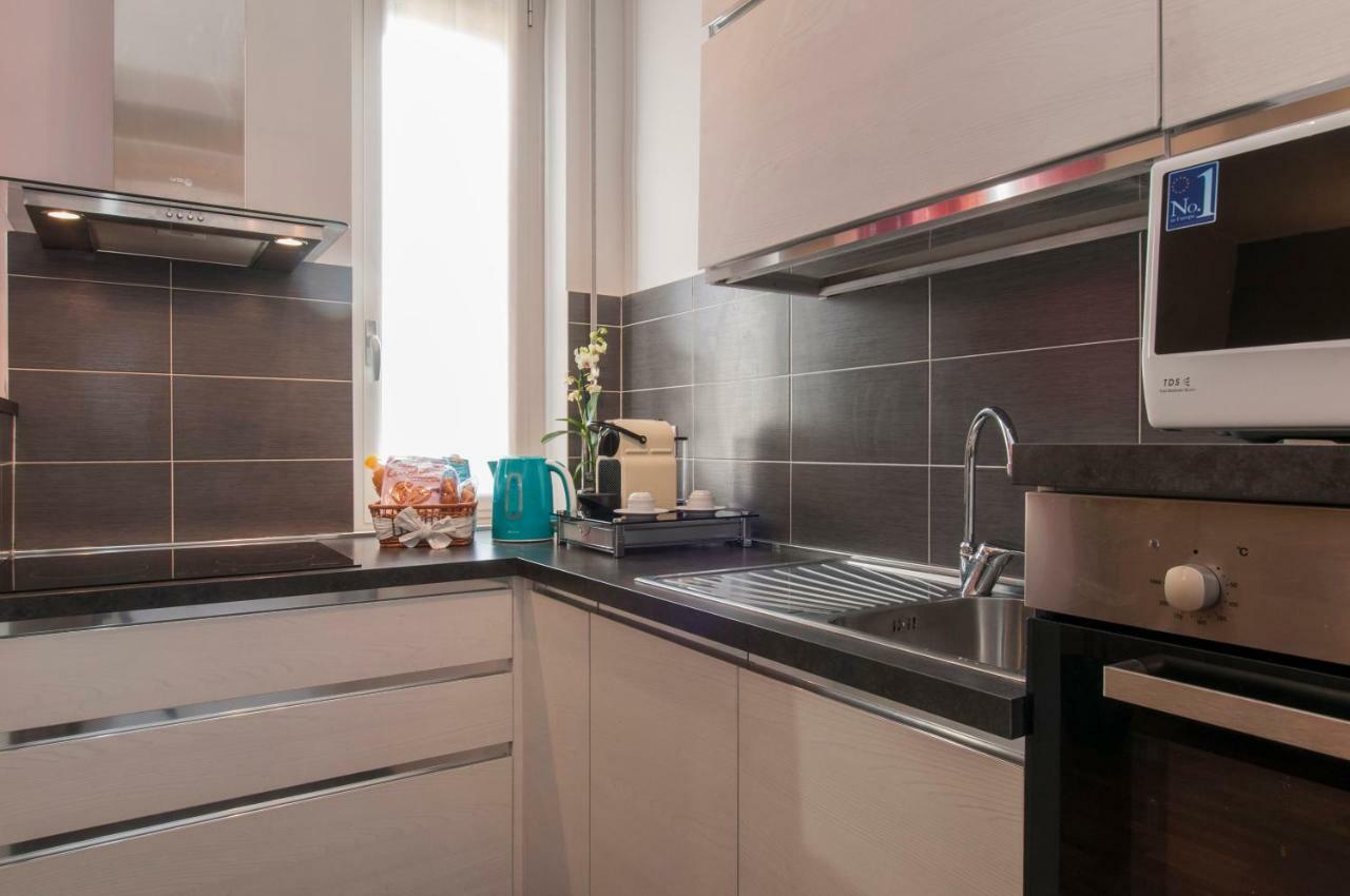 Golden House Milano Apartment Ngoại thất bức ảnh
